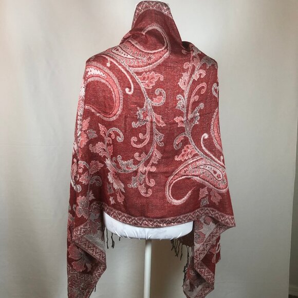 Red Paisley Pashmina-Style Shawl – Elegant, Soft & Beautiful Drape - Picture 7 of 11